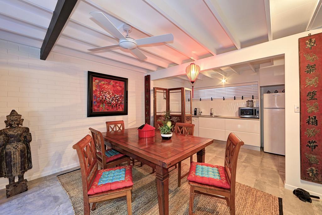 Zen Beach Retreat Hotell Bargara Exteriör bild