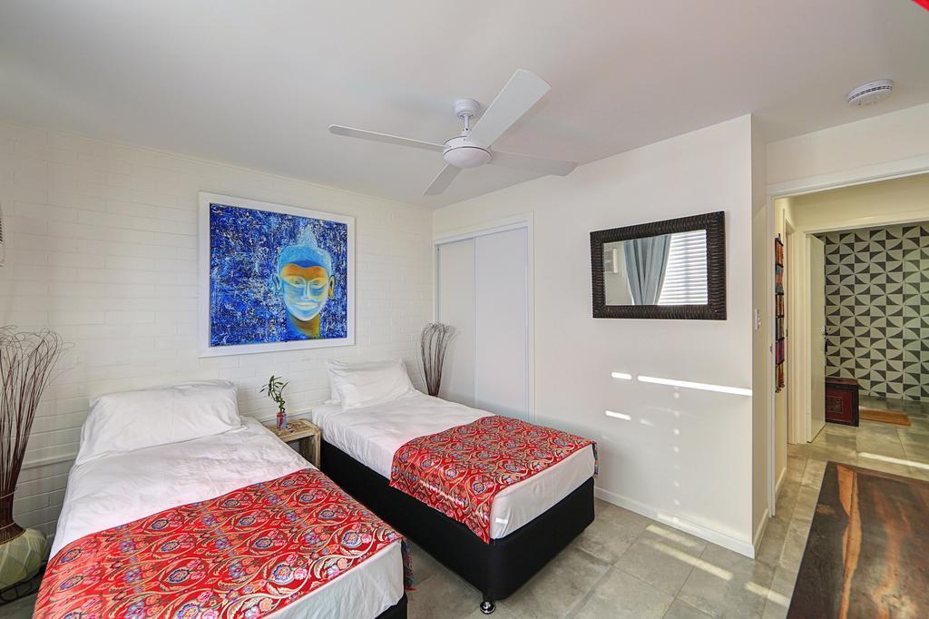 Zen Beach Retreat Hotell Bargara Exteriör bild