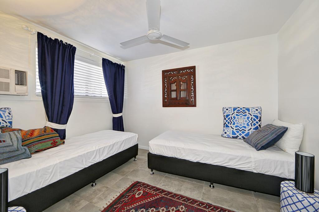 Zen Beach Retreat Hotell Bargara Exteriör bild