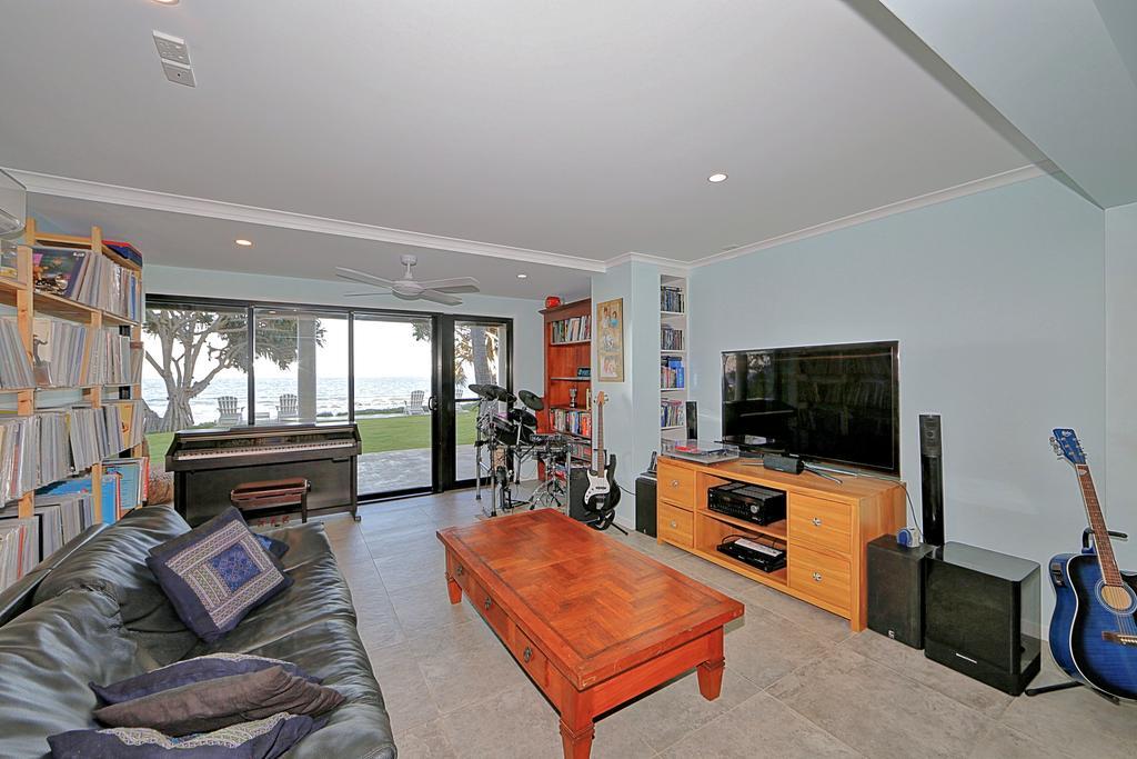 Zen Beach Retreat Hotell Bargara Exteriör bild