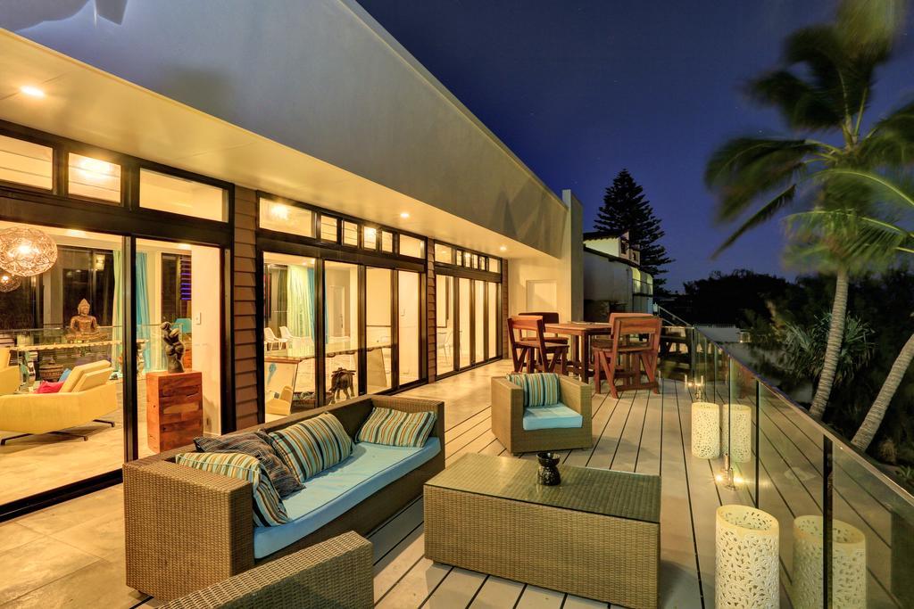 Zen Beach Retreat Hotell Bargara Exteriör bild