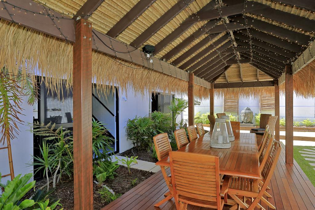 Zen Beach Retreat Hotell Bargara Exteriör bild