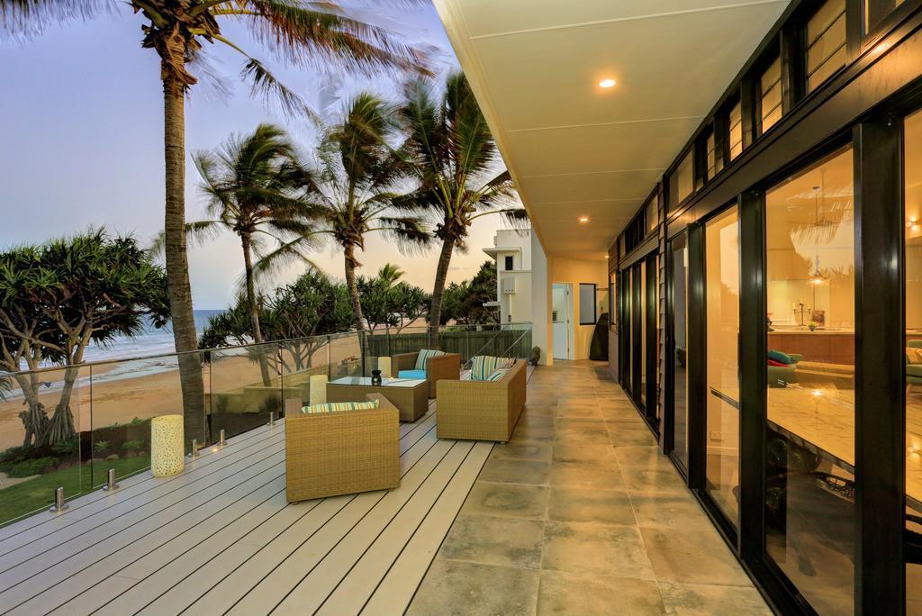 Zen Beach Retreat Hotell Bargara Exteriör bild