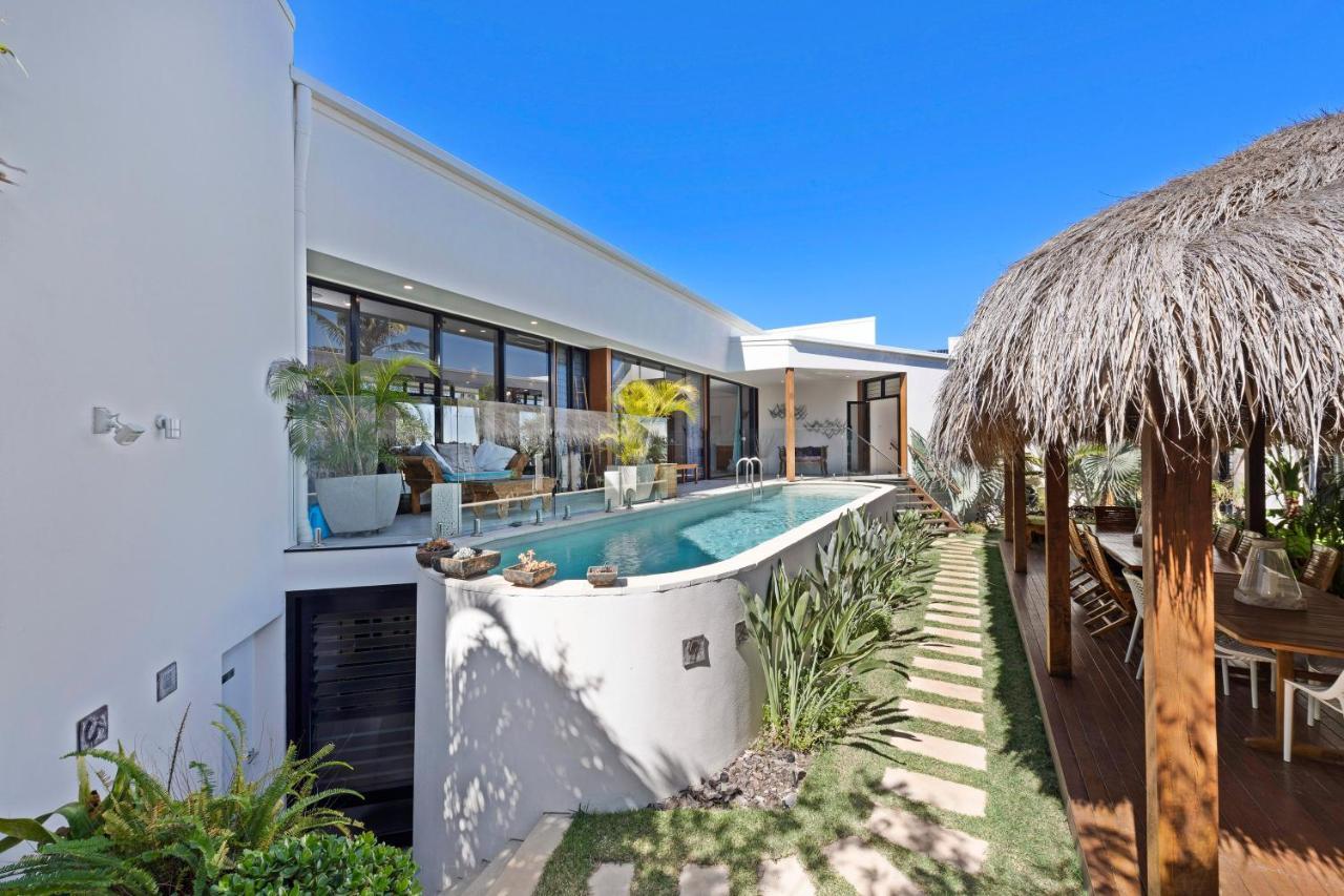 Zen Beach Retreat Hotell Bargara Exteriör bild